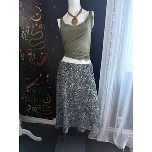 JG Hook Womens Black White Leaf Print Midi A-Line Skirt Size 8 03-5459-7